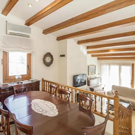 Holiday home Cozy In Santa Cristina Daro With Wifi